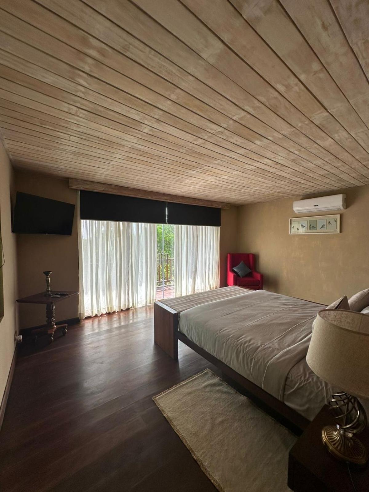 Nikara Luxury Beach House Tissamaharama Esterno foto