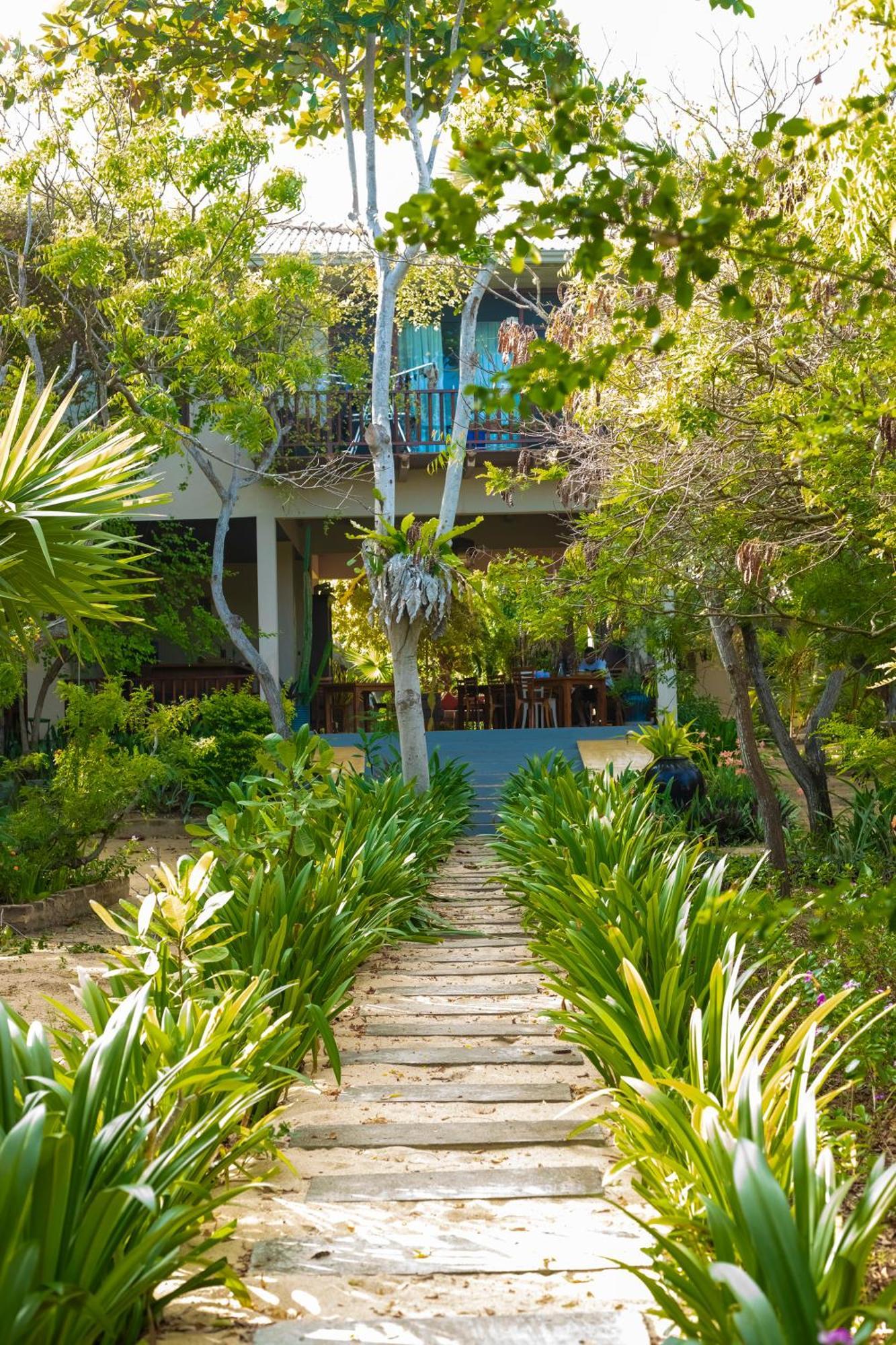 Nikara Luxury Beach House Tissamaharama Esterno foto